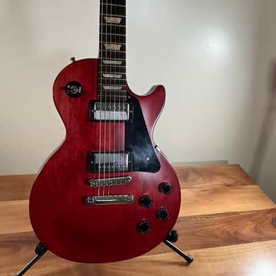 Gibson Les Paul studio 2013 - Wine Red Satin image 1