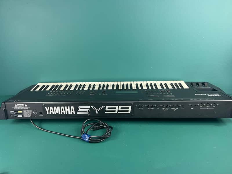 Yamaha SY99 Synthesizer 1991 - Black | Reverb