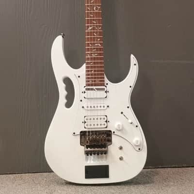 Ibanez JEM-JR-WH SUSTAINIAC Steve Vai Signature White image 20