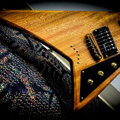 Jackson Randy Rhoads / Rhodes / Roads - Flying V 2026 - Natural Kona Wood Style image 12