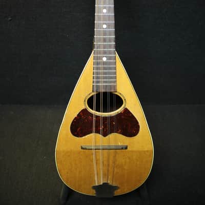 Lyon & Healy BOWLBACK MANDOLIN 1900'S - NATURAL image 2
