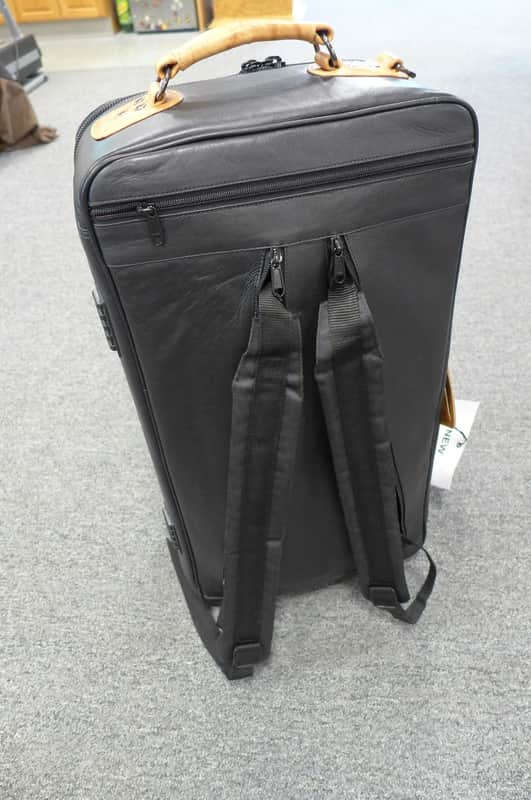 Gard Elite Compact Triple Case image 1