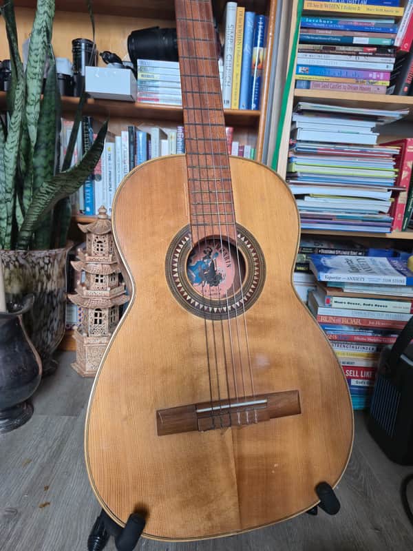 Instrumentos Commarin  Spanish Classical Guitar 1950s 1960s - lacquered image 1