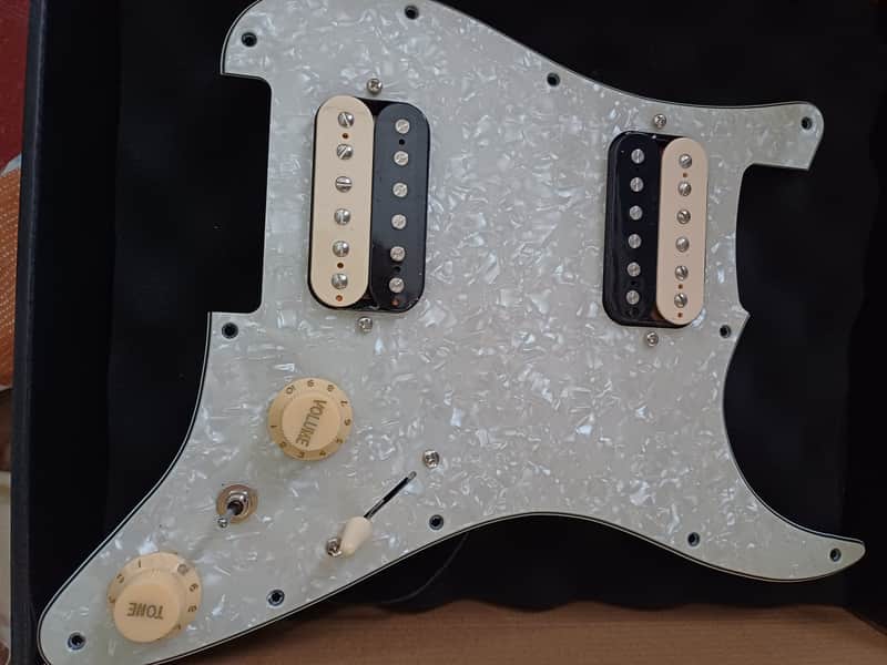 Musiclilly pre wired pick guard H H pre wired +coil tap image 1