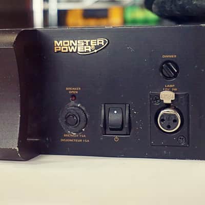 Monster Power Pro 3500 Power Center Conditioner Rack Mount image 2