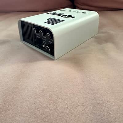 Two Notes Torpedo Captor X 16ohm Stereo Reactive Load Box / Attenuator 2020 - White image 5