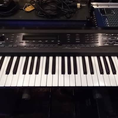 Roland D-50 1987