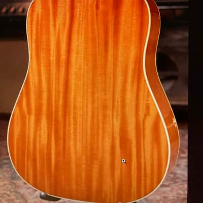 Gibson Hummingbird Original Heritage Cherry Sunburst **NEW CONDITION** image 3