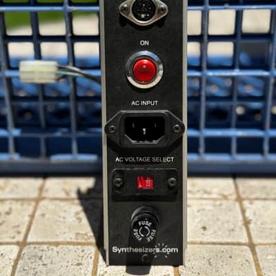 Synthesizers.com Q137 Power Control & Interface w/QPS1? Power Supply image 1