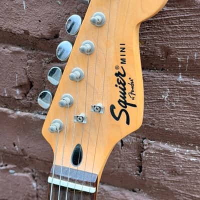 Squier by Fender Mini Stratocaster 3/4-Size Electric Guitar image 2