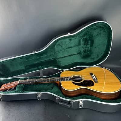 Martin Standard Series 000-28 2025 Left Handed - Present Natural image 11