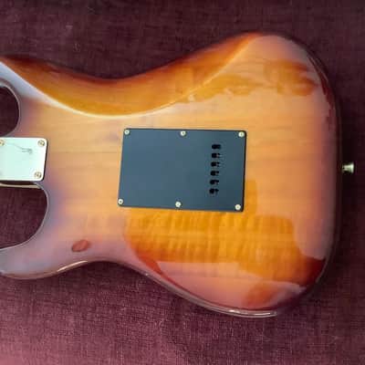 Squier by Fender Standard Series Stratocaster 2013 Cherry Sunburst with Iron Gear Texas Loco & Fender Pickups and 10-way Parallel and Series wiring image 5