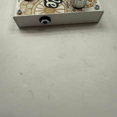 Digitech Luxe Polyphonic Detune Detuner Guitar Effect Pedal image 4