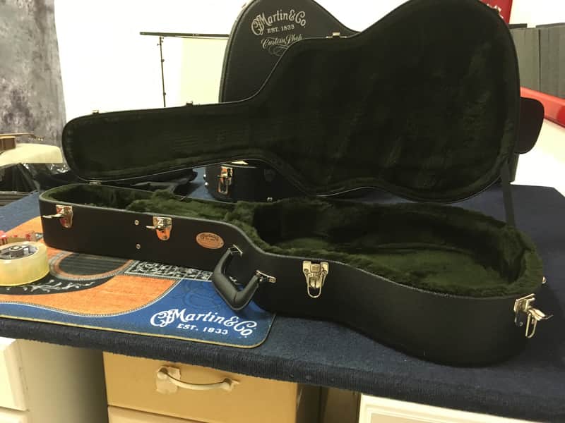 Martin 433 000/OM Hard case image 1