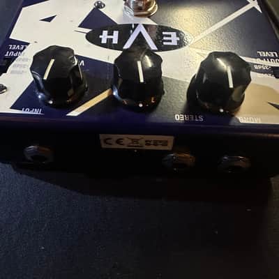 MXR EVH30 5150 Chorus 2018 - Present - Blue/Cream image 2