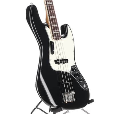 Fender Certified Pre-Owned Vintera III Early '70s Jazz Bass, Rosewood Fingerboard, Black (S3) (28427) image 3
