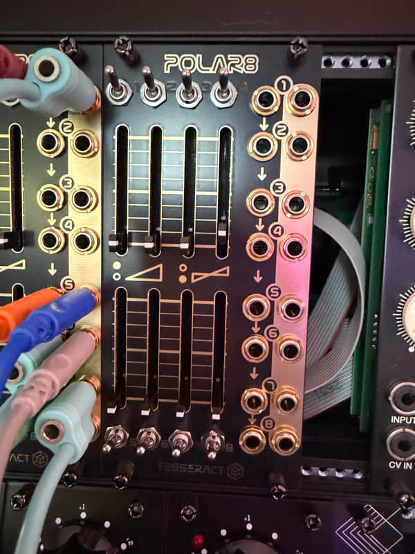 Tesseract Modular Polar 8