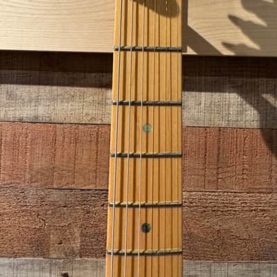 Fender American Deluxe Stratocaster V-Neck with Maple Fretboard 2004 - Candy Tangerine image 5