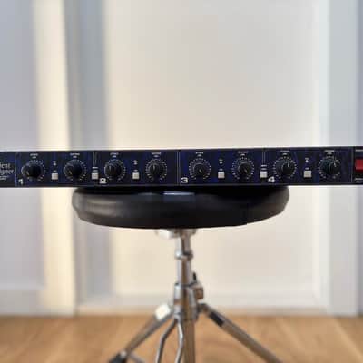 Fredenstein F200 Microphone Preamp and Compressor image 3