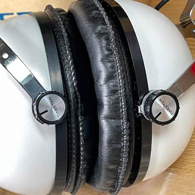 Pioneer Vintage Pioneer SE-50 2 Way Stereo Headphones with Case Made in Japan image 10