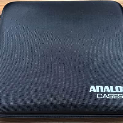 Native Instruments Maschine Plus All-in-one workstation w/ Analog Case — Perfect Condition image 2