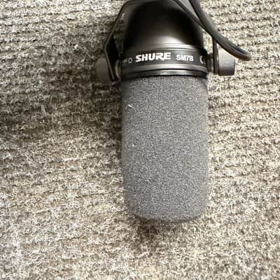 Shure SM7B Cardioid Dynamic Microphone 2001 - Present - Black image 5
