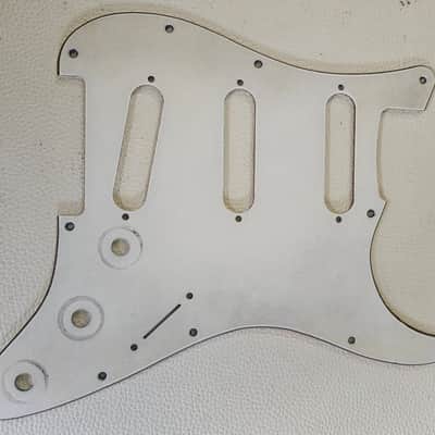 Fender Stratocaster Aged Relic 3 ply Pickguard Parchment image 6