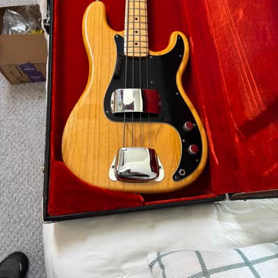 Fender Precision Bass with Maple Fretboard 1976 - Natural image 7