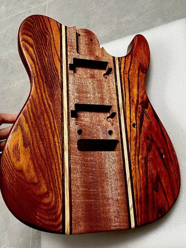 Immagine Handcrafted 9-Piece Guitar Body Ash & Mahogany Satin Natural Wood Grain - 1