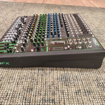 Mackie ProFX16v3 16-Channel Effects Mixer 2020 - Present - Dark Gray image 4