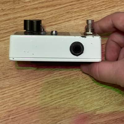 Pigtronix Quantum Time Modulator 2013 - White image 4