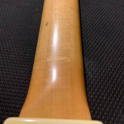 Kramer USA Baretta 1986 - Cream w. matching headstock (Rare) image 7