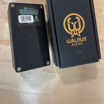 Walrus Audio Fundamental Fuzz 2023 - Present - Black / Orange image 2
