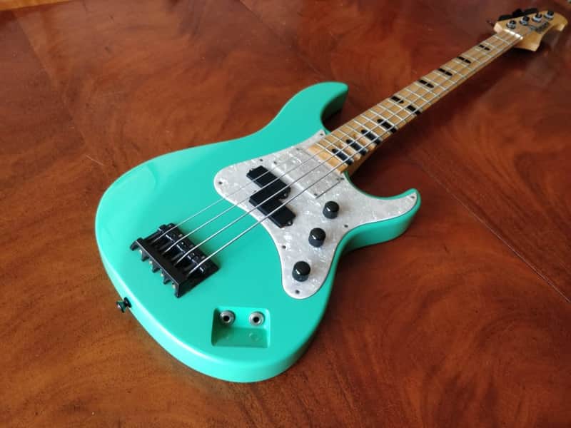 ベース YAMAHA ATTITUDE LTD2 BILLY SHEEHAN MODEL Yamaha Attitude Billy Sheehan Signature - Black