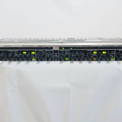 Behringer MDX2600 Composer Pro-XL Compressor / Limiter | Reverb