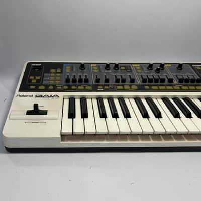 Roland GAIA SH-01 Virtual Analog Synthesizer image 4