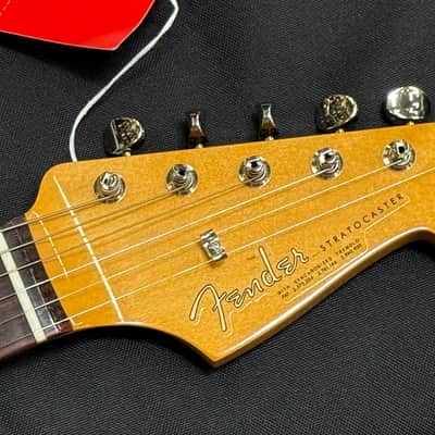 Fender Vintera III Early 60s Stratocaster RW Sea Foam Green New Unplayed Auth Dealer 7lbs9oz #582 image 17
