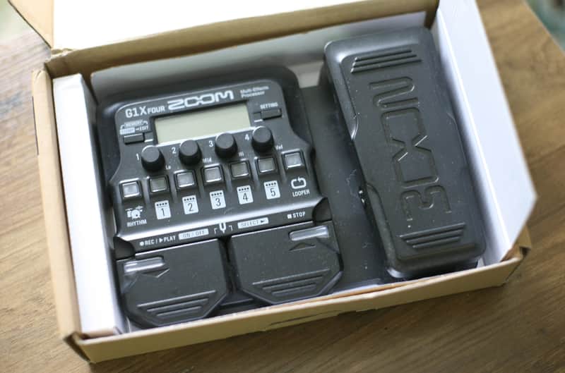 Zoom G1X FOUR
