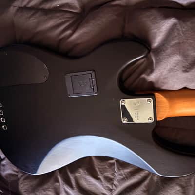 Sire By Marcus Miller P6 4 STRING Black image 5