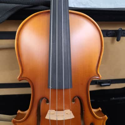 H. Luger CV-300 3/4 Size Violin Outfit w/case and bow C1300996 image 3
