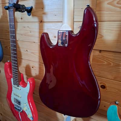 Sire Marcus Miller V1 4-String Bass – Tobacco Sunburst image 9