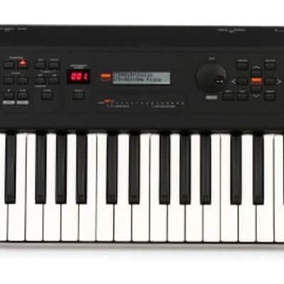 Yamaha MX61 Music Synthesizer V2 - Black (MX61BKd2)