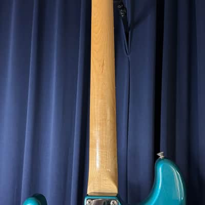 Fernandes Strat Copy - Teal image 14