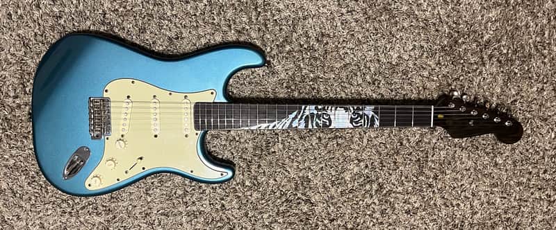 Fender Classic Series '60s Stratocaster with Custom Neck Lake Placid Blue image 1