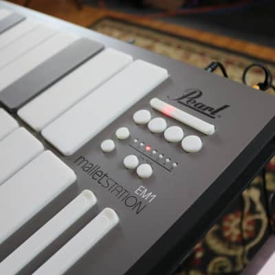 Pearl EM1 malletSTATION 3.0 Octave Adjustable Range Electronic Mallet Controller image 3