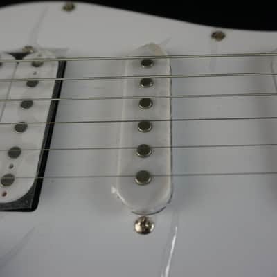 Donner Standard Series HSS Strat-Style Electric Guitar – Black – Gig Bag image 10