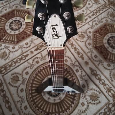 Gibson Flying V '67 1990-2002 - Sunburst image 23