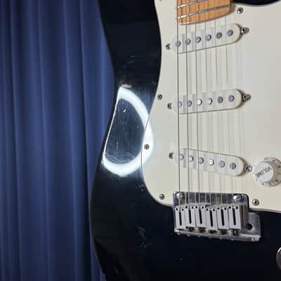 Immagine Fender American Standard Stratocaster with Maple Fretboard 1987 - Black - 4