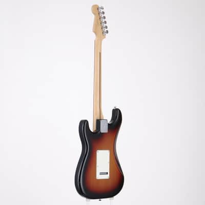 Fender Player Stratocaster HSS Pau Ferro Fingerboard 3-Color Sunburst Fender [MX22257423] (06/29) image 15