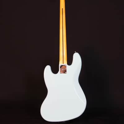 Squier Classic Vibe '60s Jazz Bass, Laurel FB, Daphne Blue image 7